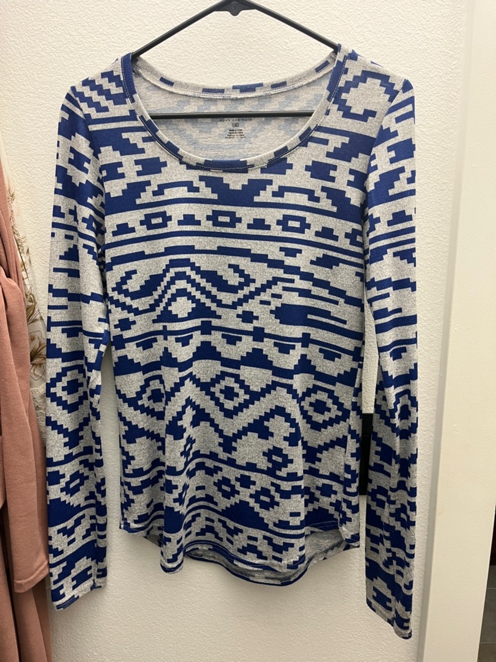 Roper Blue and Gray Aztec-Pattern Long Sleeve Tee